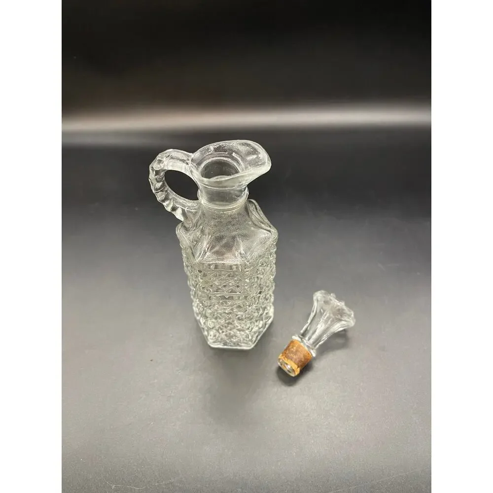 Vintage Wexford Anchor Hocking Glass Oil Vinegar Cruet Bottle with Stopper 7.5